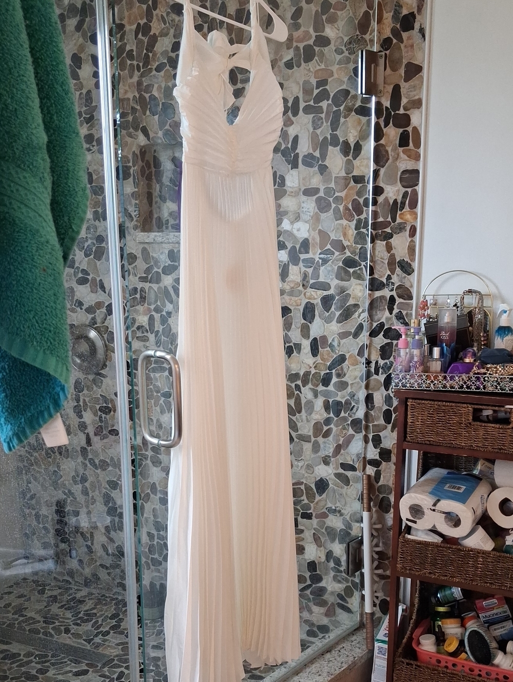 Elegant White Pleated Maxi Dress